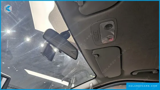 HYUNDAI STAREX GUARD CAR OF CHILDREN