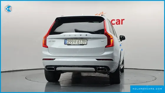 VOLVO XC90 T8 R-DESIGN HYBRID