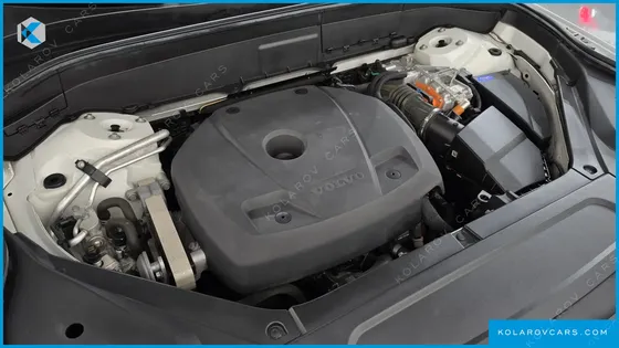 VOLVO XC90 T8 R-DESIGN HYBRID