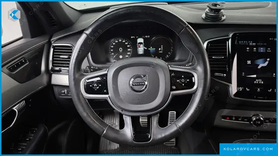 VOLVO XC90 T8 R-DESIGN HYBRID