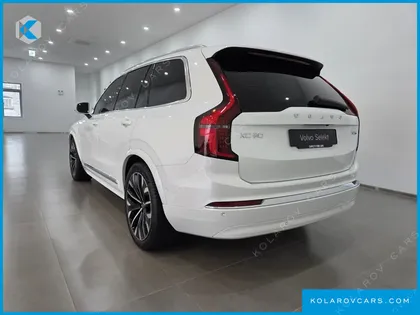 VOLVO XC90 T8 ULTRA BRIGHT HYBRID
