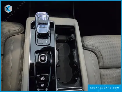 VOLVO XC90 T8 ULTRA BRIGHT HYBRID