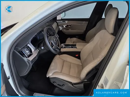 VOLVO XC90 T8 ULTRA BRIGHT HYBRID