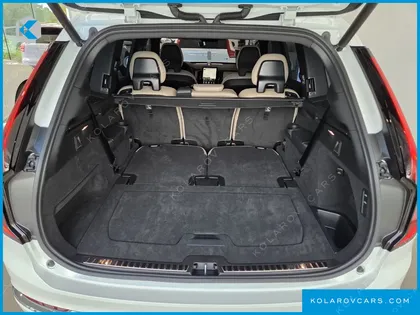 VOLVO XC90 T8 ULTRA BRIGHT HYBRID