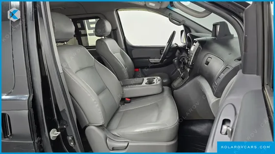 HYUNDAI STAREX 12-SEATER WAGON