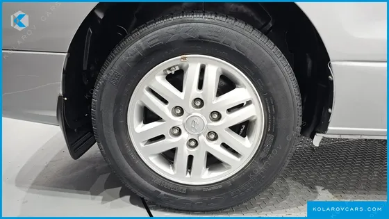 HYUNDAI STAREX 3-SEATER VAN