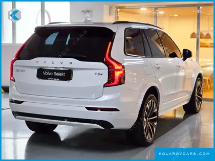 VOLVO XC90 T8 ULTRA DARK HYBRID