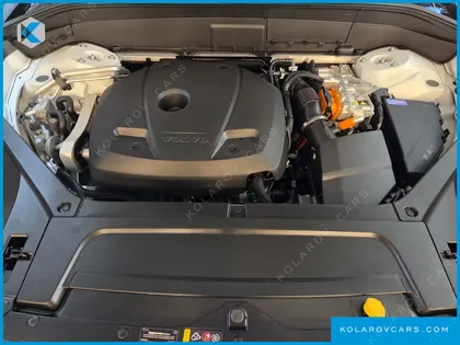 VOLVO XC90 T8 ULTRA DARK HYBRID