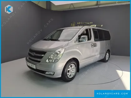HYUNDAI STAREX 11-SEATER WAGON
