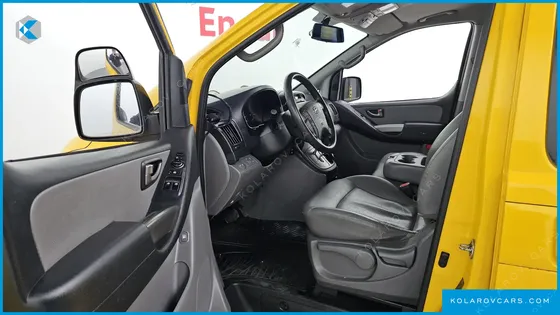 HYUNDAI STAREX GUARD CAR OF CHILDREN