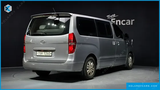 HYUNDAI STAREX 12-SEATER WAGON