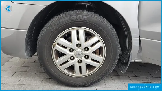 HYUNDAI STAREX 12-SEATER WAGON