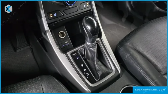 HYUNDAI ELANTRA (AVANTE) 1.6 GDI SMART