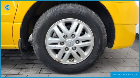 HYUNDAI STAREX GUARD CAR OF CHILDREN