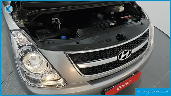 HYUNDAI STAREX 12-SEATER WAGON