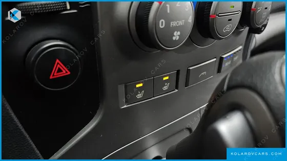HYUNDAI STAREX 12-SEATER WAGON