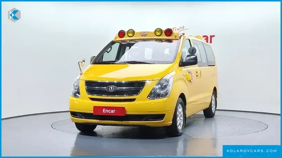 HYUNDAI STAREX GUARD CAR OF CHILDREN
