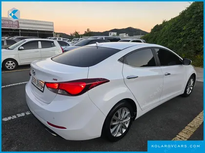 HYUNDAI ELANTRA (AVANTE) 1.6 GDI MODERN