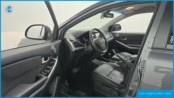 KGM - SSANGYONG KORANDO 2.2 RX 2WD