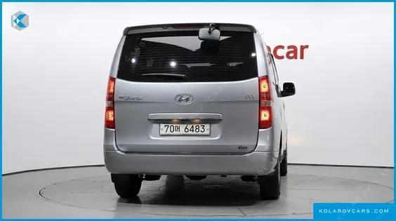 HYUNDAI STAREX 12-SEATER WAGON