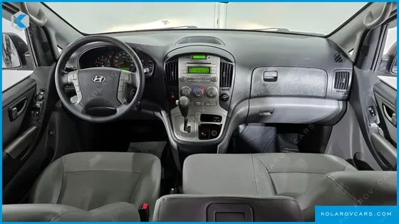 HYUNDAI STAREX 12-SEATER WAGON