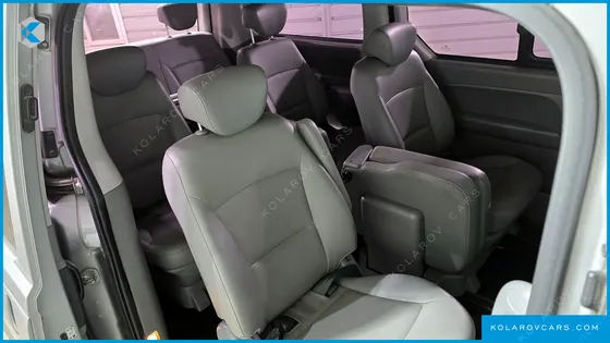 HYUNDAI STAREX 12-SEATER WAGON