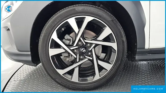 HYUNDAI KONA GASOLINE 1.6 TURBO 2WD