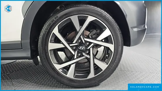 HYUNDAI KONA GASOLINE 1.6 TURBO 2WD