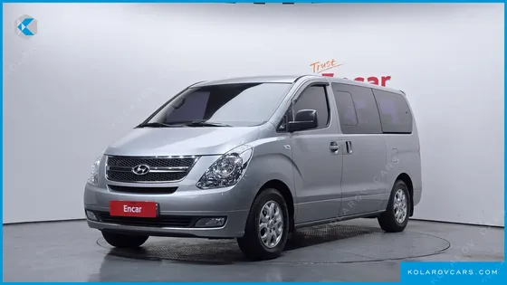 HYUNDAI STAREX 12-SEATER WAGON