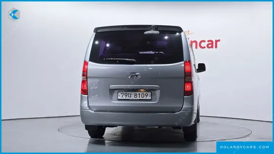 HYUNDAI STAREX 12-SEATER WAGON