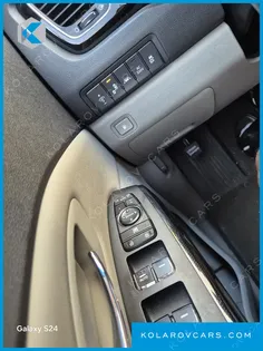 KIA CARNIVAL 9-SEATER PRESTIGE