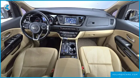 KIA CARNIVAL 9-SEATER HI-LIMOUSINE