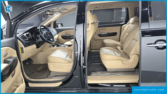 KIA CARNIVAL 9-SEATER HI-LIMOUSINE