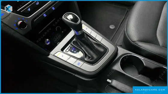 HYUNDAI ELANTRA (AVANTE) 1.6 GDI VALUE PLUS