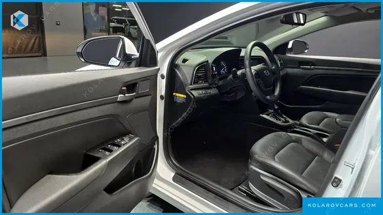 HYUNDAI ELANTRA (AVANTE) 1.6 GDI VALUE PLUS