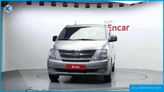 HYUNDAI STAREX 3-SEATER VAN