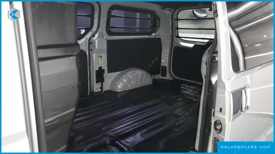 HYUNDAI STAREX 3-SEATER VAN