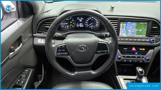 HYUNDAI ELANTRA (AVANTE) 1.6 GDI SMART