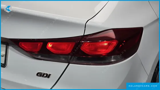 HYUNDAI ELANTRA (AVANTE) 1.6 GDI SMART