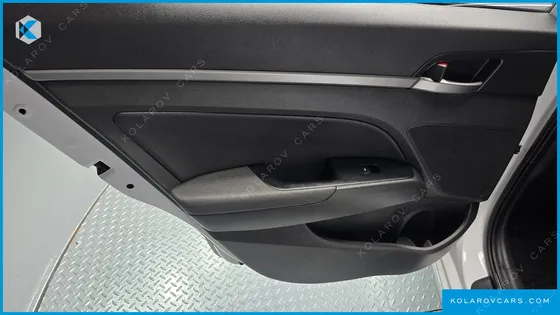 HYUNDAI ELANTRA (AVANTE) 1.6 GDI SMART