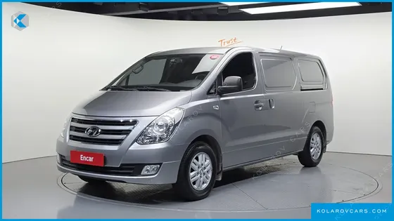 HYUNDAI STAREX 3-SEATER VAN