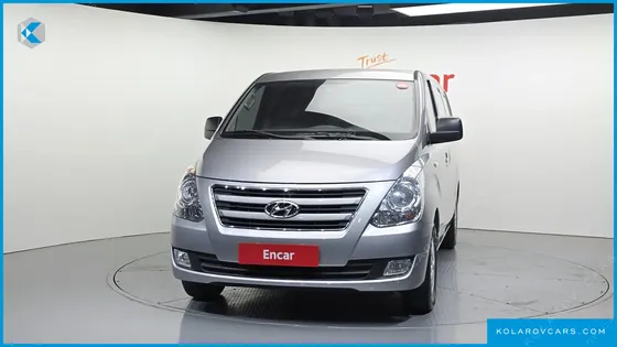 HYUNDAI STAREX 3-SEATER VAN