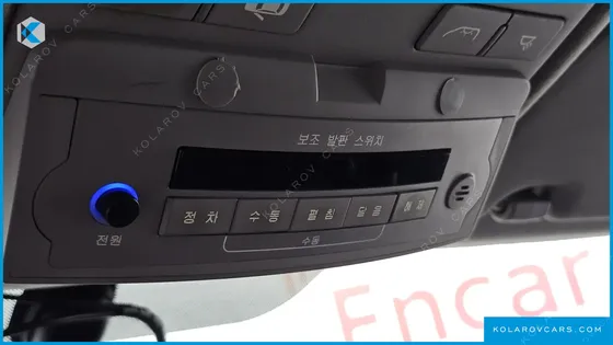 HYUNDAI STAREX GUARD CAR OF CHILDREN