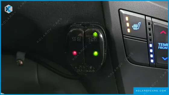 HYUNDAI STAREX GUARD CAR OF CHILDREN