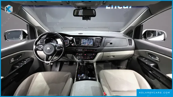 KIA CARNIVAL 9-SEATER PRESTIGE