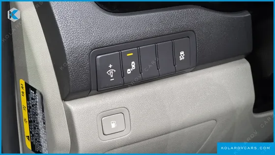 KIA CARNIVAL 9-SEATER PRESTIGE