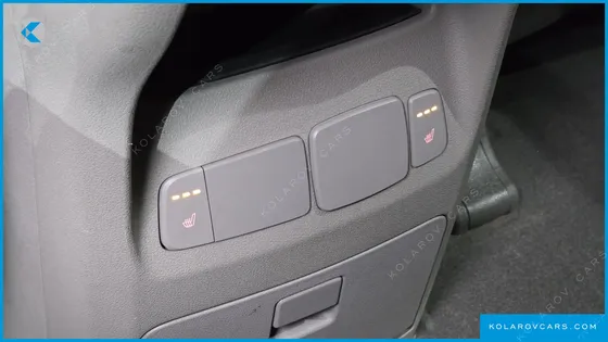 KIA CARNIVAL 9-SEATER PRESTIGE