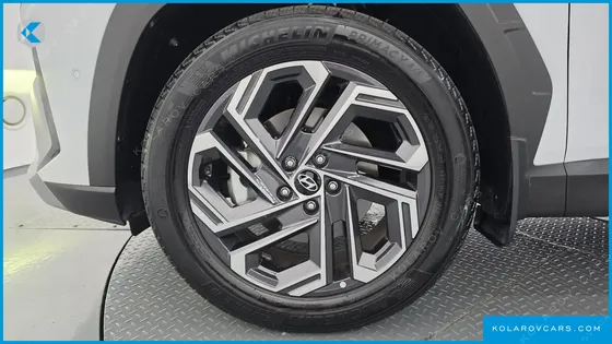 HYUNDAI TUCSON GASOLINE 1.6 TURBO 4WD