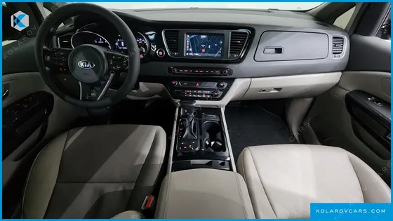 KIA CARNIVAL 9-SEATER PRESTIGE