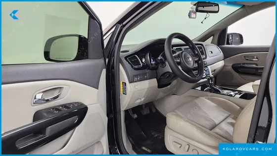 KIA CARNIVAL 9-SEATER PRESTIGE